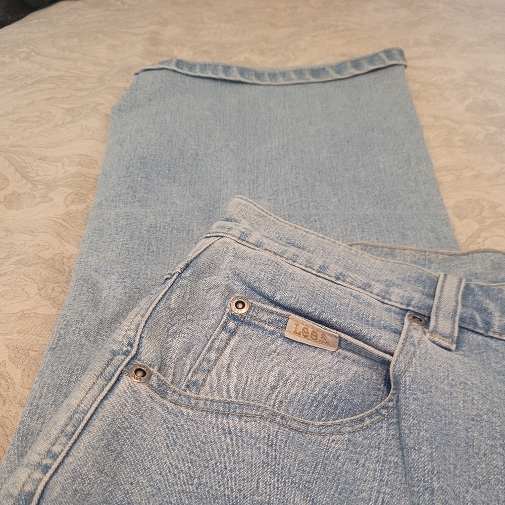 4/$15 SALE Lee | Stonewash Bootcut Jeans Pants EUC 16  SO CUTE! - Picture 5 of 8